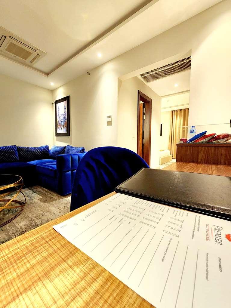 Best Western Premier Hotel Gulberg Lahore Buitenkant foto